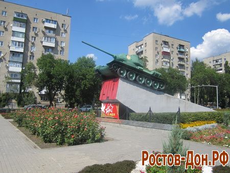 Гвардейская площадь1434