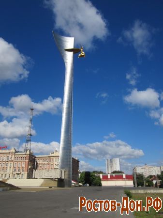 Театральная площадь918