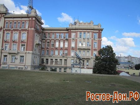 Театральная площадь926