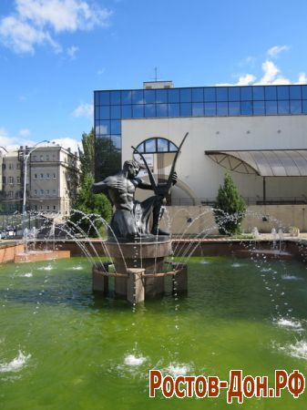 ул. Б. Садовая в Ростове1018