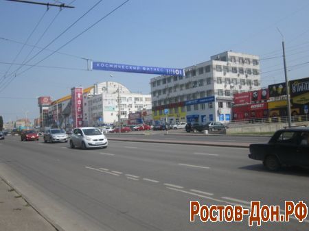 Проспект Космонавтов73