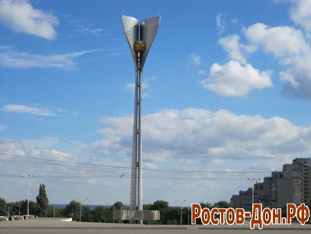 Театральная площадь938